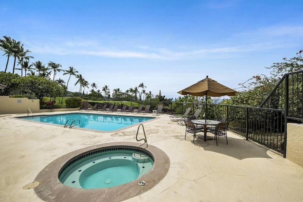 Beautiful 2/2 Condo In Kailua Kona. Ocean View! Dış mekan fotoğraf